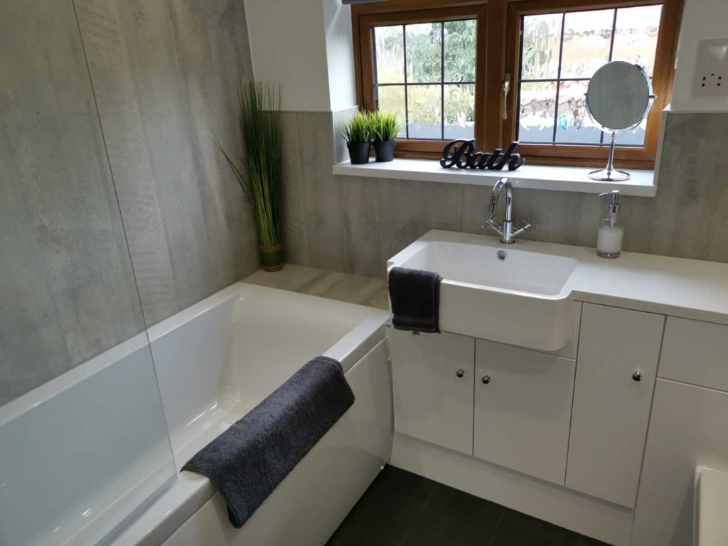 JD Lane and sons bathroom 3